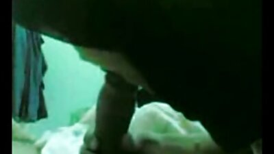 Magere getatoeëerde nederlandse pornofilms vrouw gecreampied in hotel in Vegas